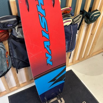 Twin Tip Complet Occasion Naish HERO 2020 - 140cmx43cm Twin Tip Complet Occasion Naish HERO 2020 - 140cmx43cm
