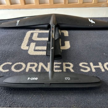 Avion complet occasion F-One Seven Seas Carbon 1100cm2