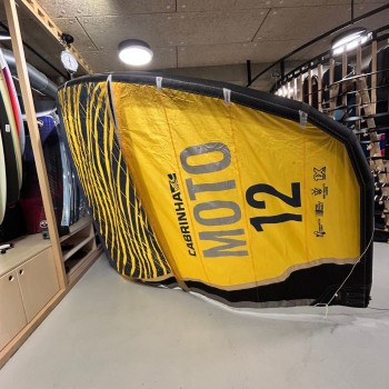 Aile Kitesurf Occasion Cabrinha MOTO 2022 - 12m Aile Kitesurf Occasion Cabrinha MOTO 2022 - 12m