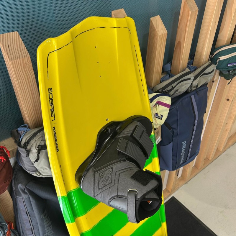 Planche Wakeboard Bateau Obrien Occasion Valhalla 2018 - 138cm Planche Wakeboard Bateau Obrien Occasion Valhalla 2018 - 138cm