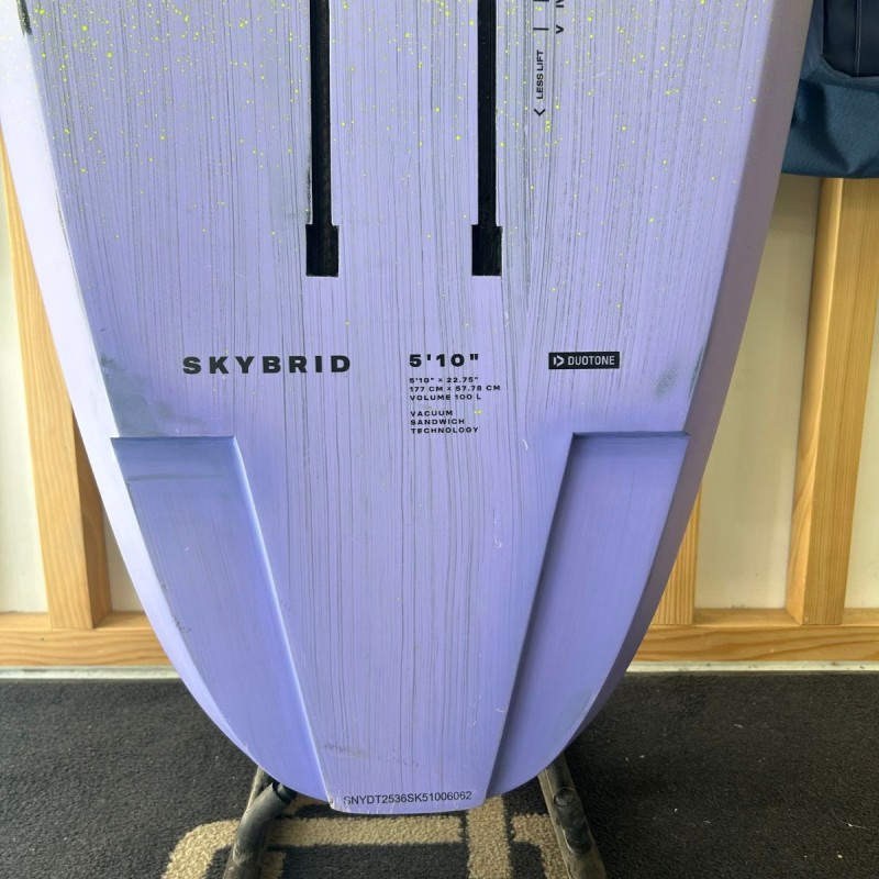 Planche Wing Occasion Duotone Skybrid 2025 100L - 5'10 Planche Wing Occasion Duotone Skybrid 2025 100L - 5'10