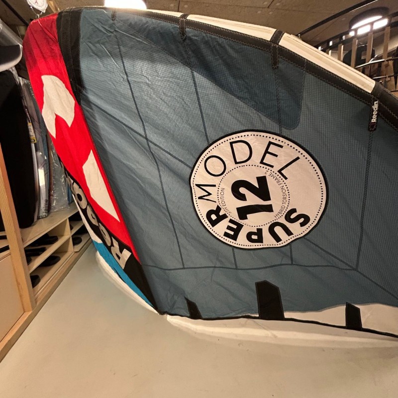 Aile Kitesurf Occasion Reedin Supermodel HTF 2 2024 - 12m Aile Kitesurf Occasion Reedin Supermodel HTF 2 2024 - 12m